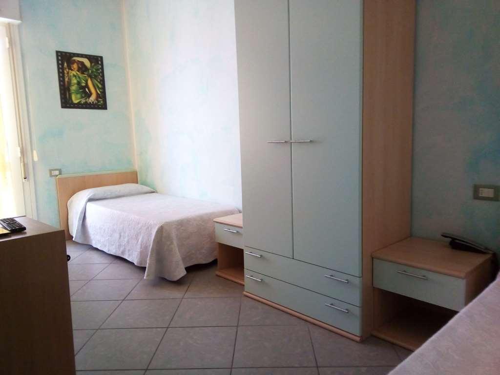Hotel Ariston Imperial Porto Garibaldi Pokoj fotografie